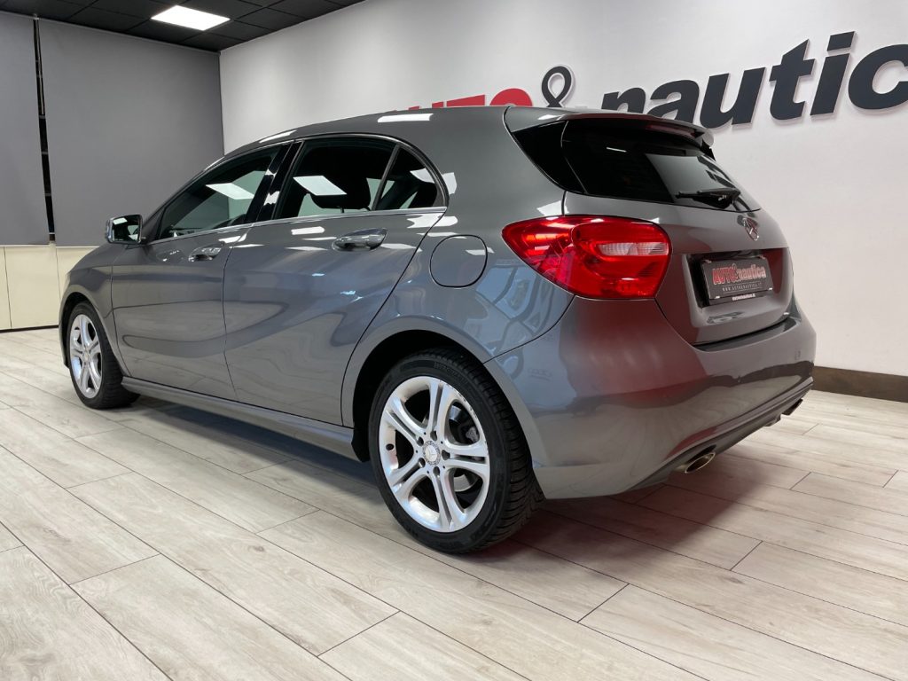MERCEDES-BENZ A 180 BE SPORT - 8