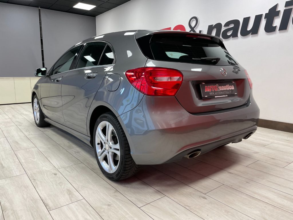 MERCEDES-BENZ A 180 BE SPORT - 9