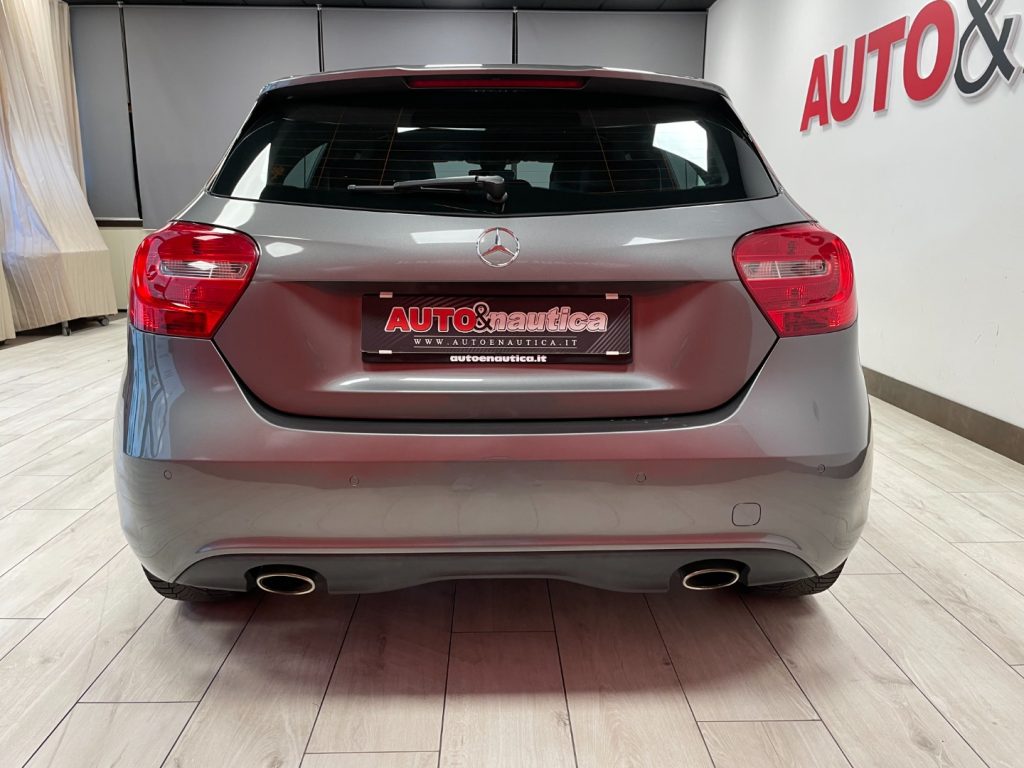 MERCEDES-BENZ A 180 BE SPORT - 10