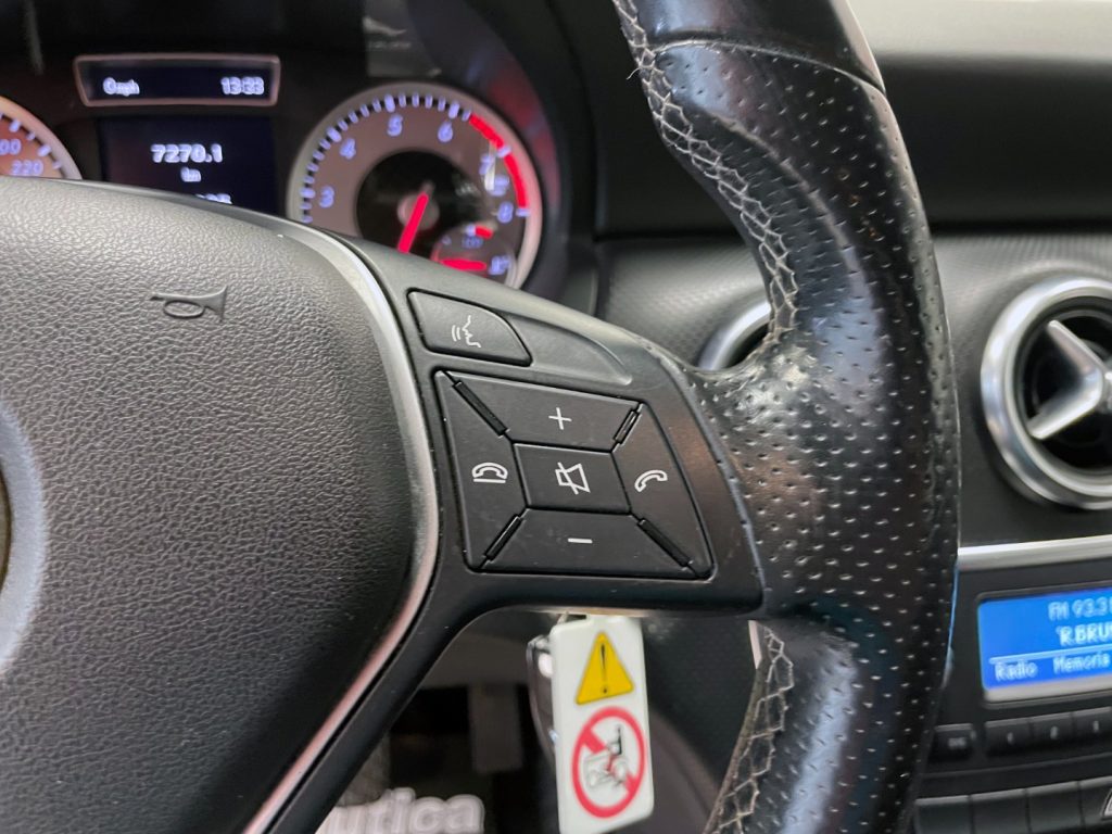 MERCEDES-BENZ A 180 BE SPORT - 21