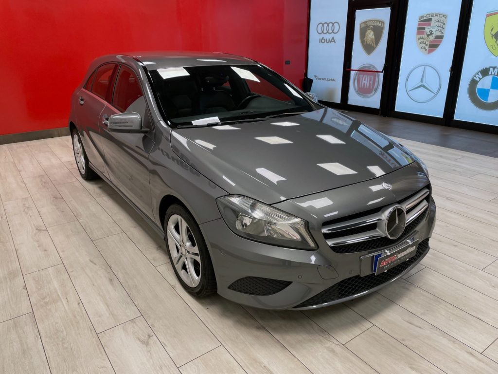 MERCEDES-BENZ A 180 BE SPORT - 34