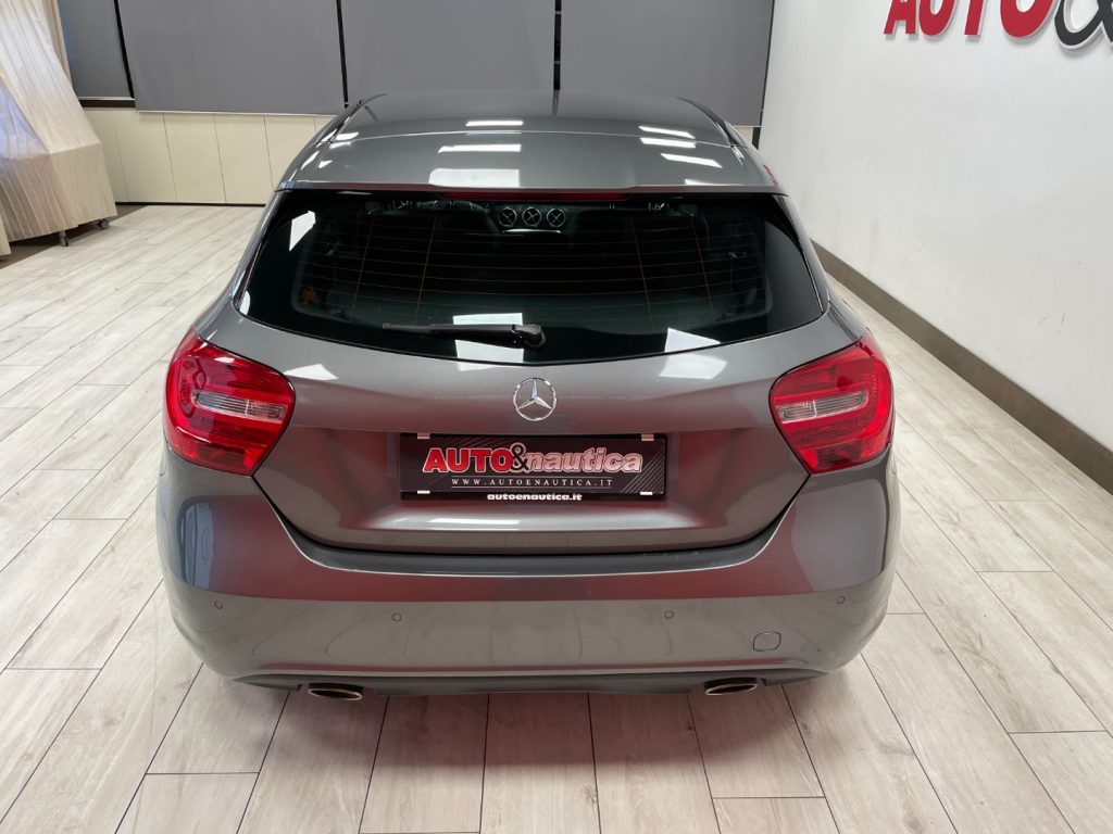 MERCEDES-BENZ A 180 BE SPORT - 38