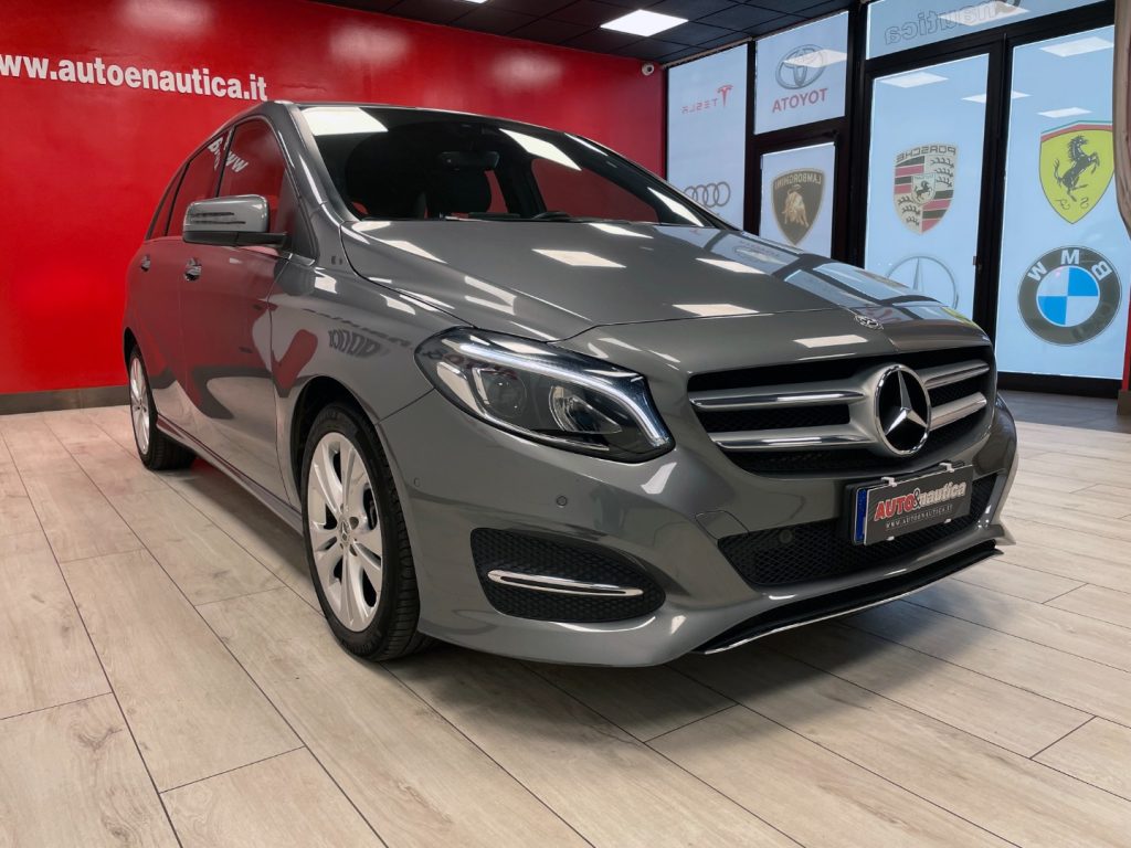 MERCEDES-BENZ B 180 SPORT AUTO - 5