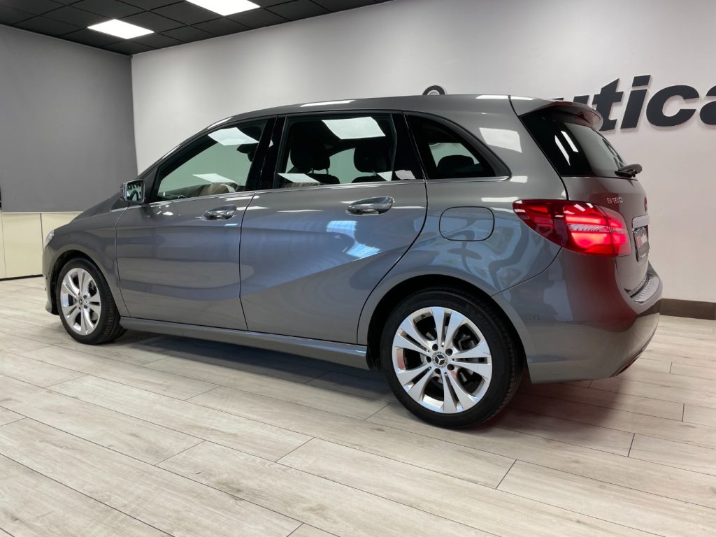 MERCEDES-BENZ B 180 SPORT AUTO - 7