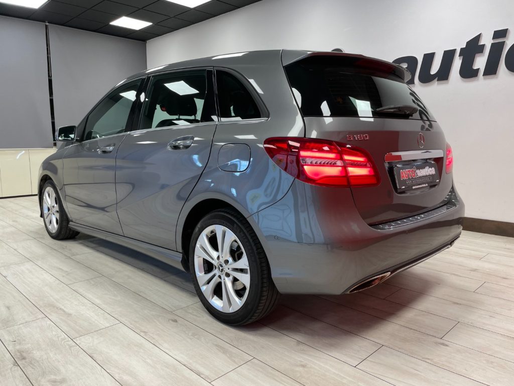 MERCEDES-BENZ B 180 SPORT AUTO - 8