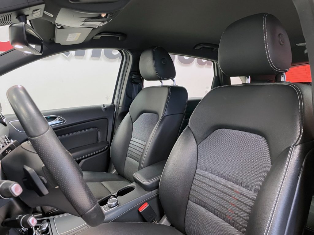 MERCEDES-BENZ B 180 SPORT AUTO - 17