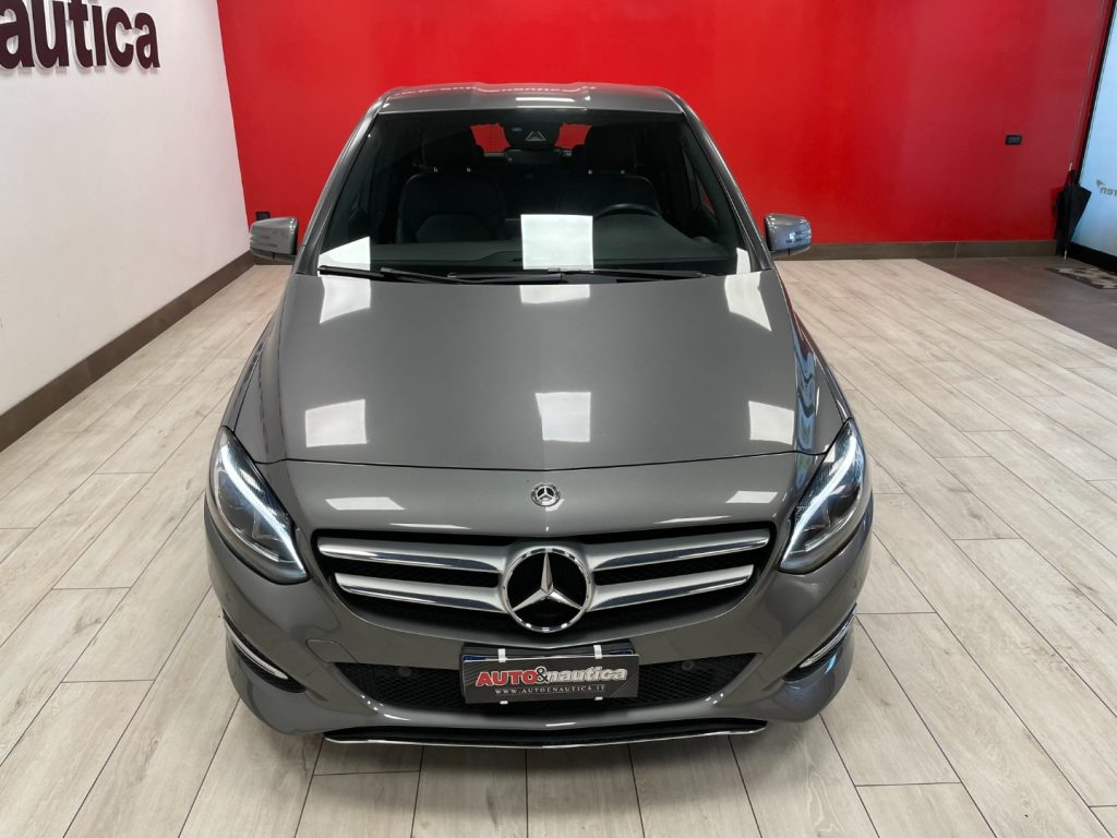 MERCEDES-BENZ B 180 SPORT AUTO - 33
