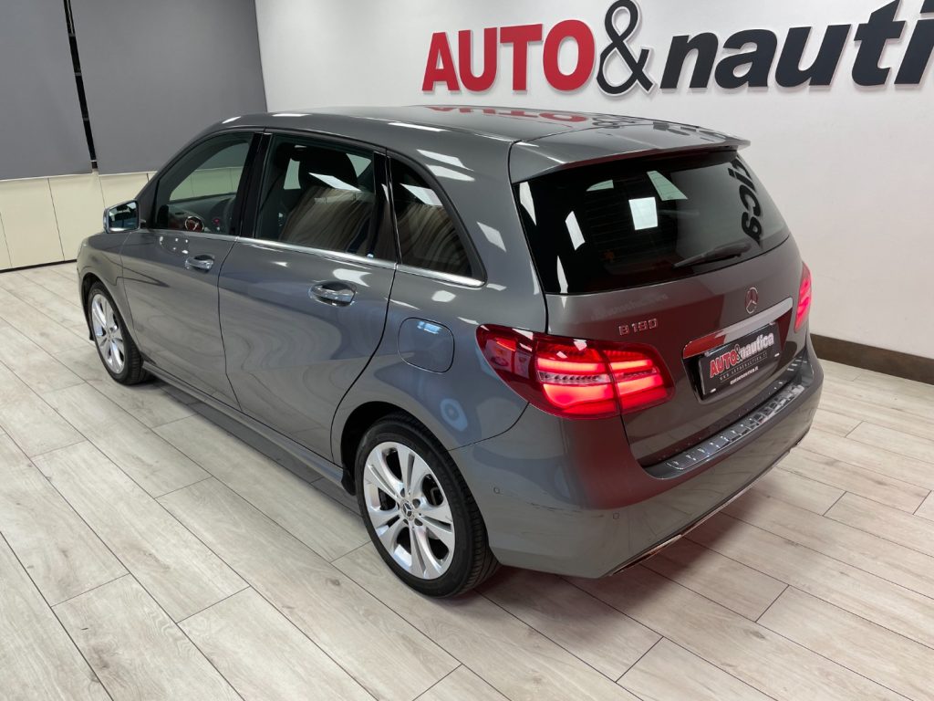 MERCEDES-BENZ B 180 SPORT AUTO - 37