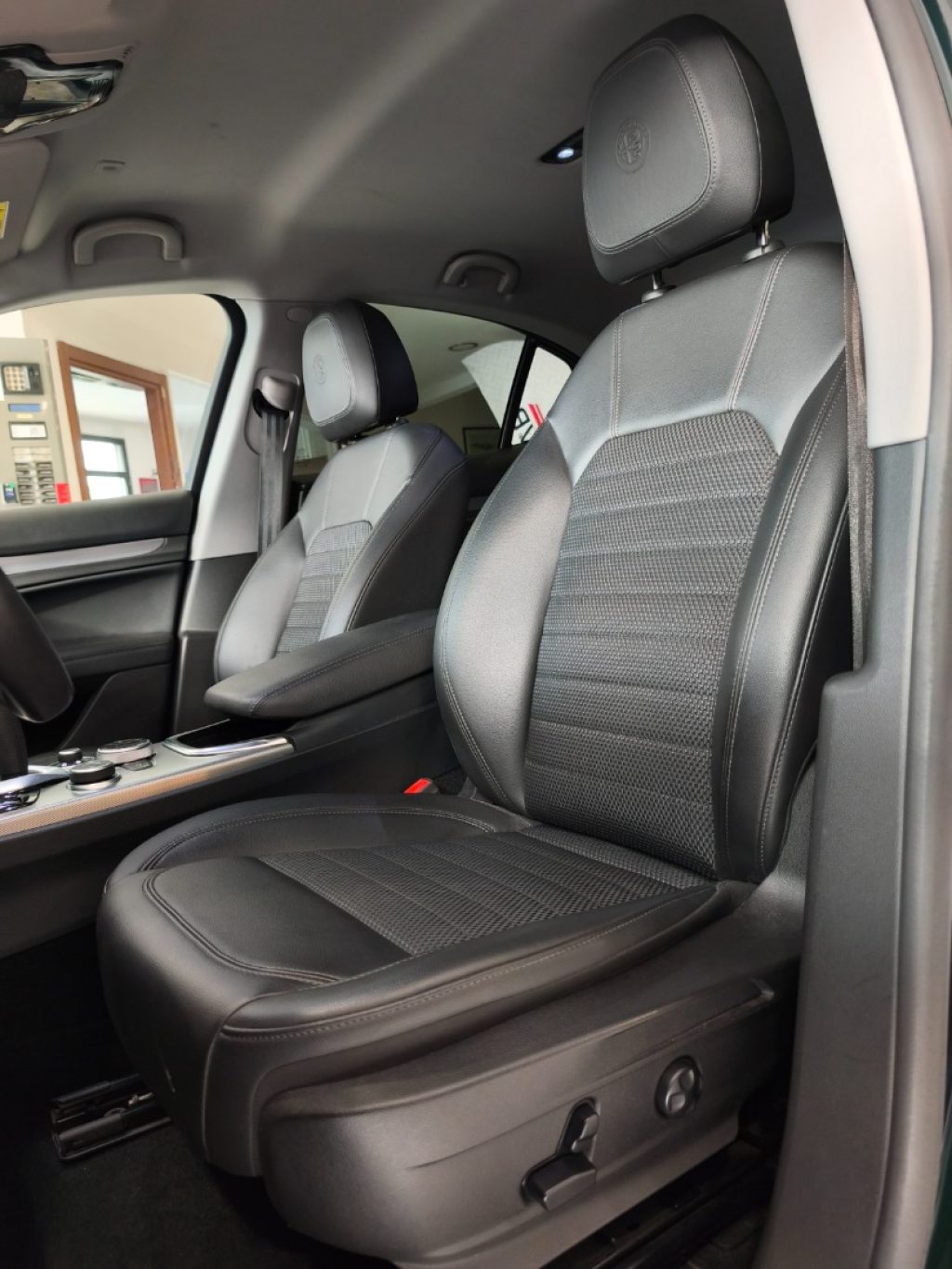 ALFA ROMEO Stelvio 2.2 d Q4 190 CV AT8 Navi Sprint - 9