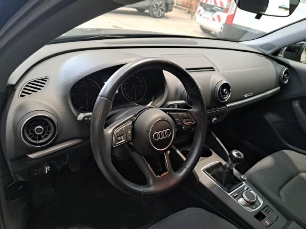 AUDI A3 SPB 30 1.6 TDI Clima Aut. Navi Park Aziendale - 8