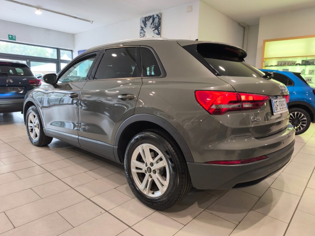 AUDI Q3 35 TDI S-Tronic Advanced Virtual Cockpit Aziendale - 4