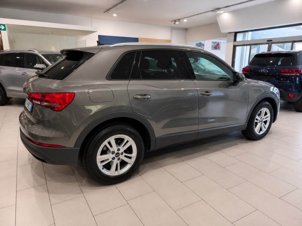 AUDI Q3 35 TDI S-Tronic Advanced Virtual Cockpit Aziendale - 4