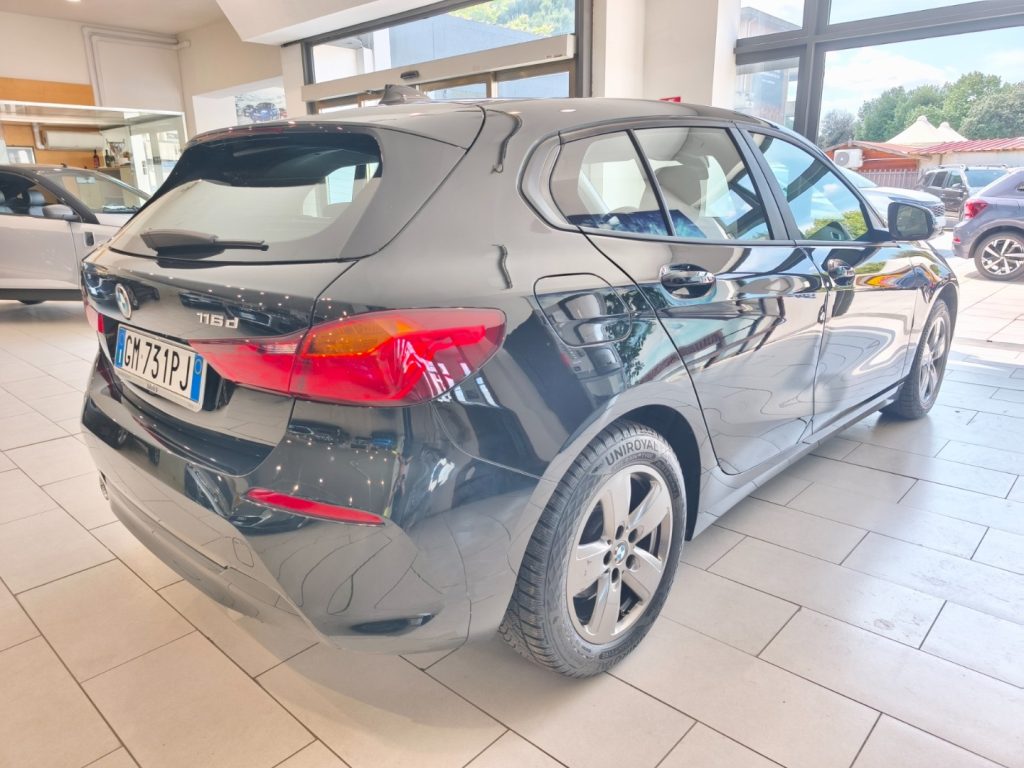 BMW 116 d Automatic Advantage Navi Digital Cockpit - 6