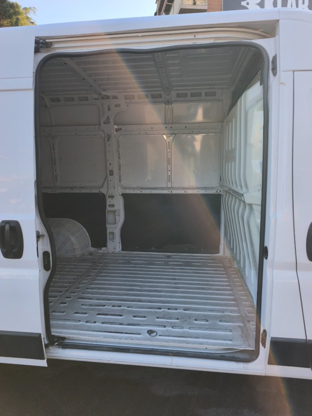 PEUGEOT 330  2.2 BlueHDi 140 L2 H2 PM TM Furgone - 14