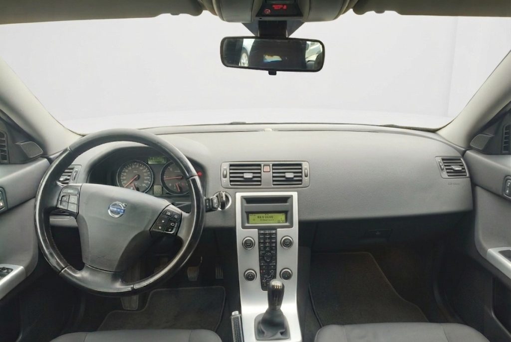 VOLVO V50 D2 Unico Proprietario Neopatentati Bluetooth - 10