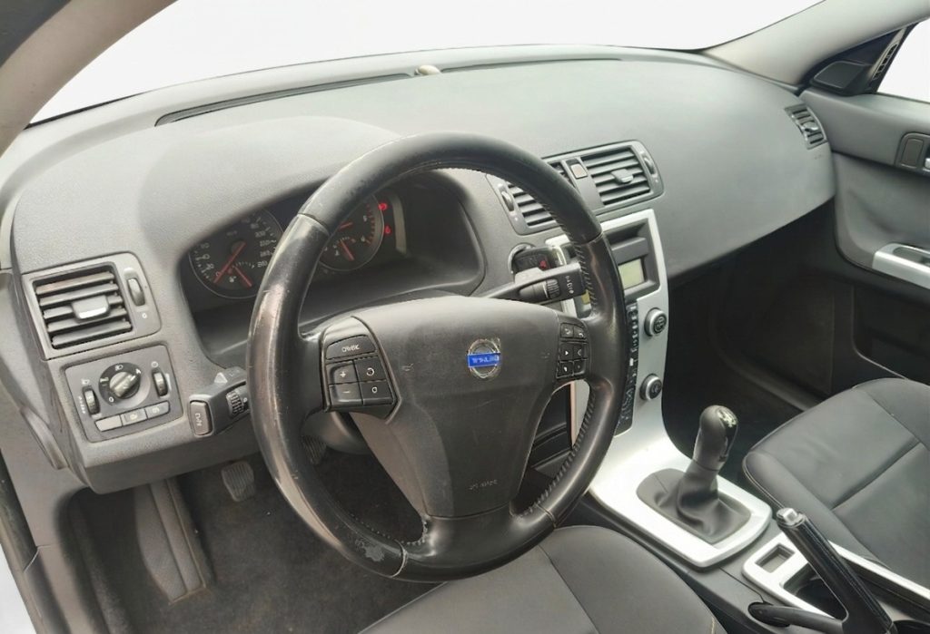 VOLVO V50 D2 Unico Proprietario Neopatentati Bluetooth - 9