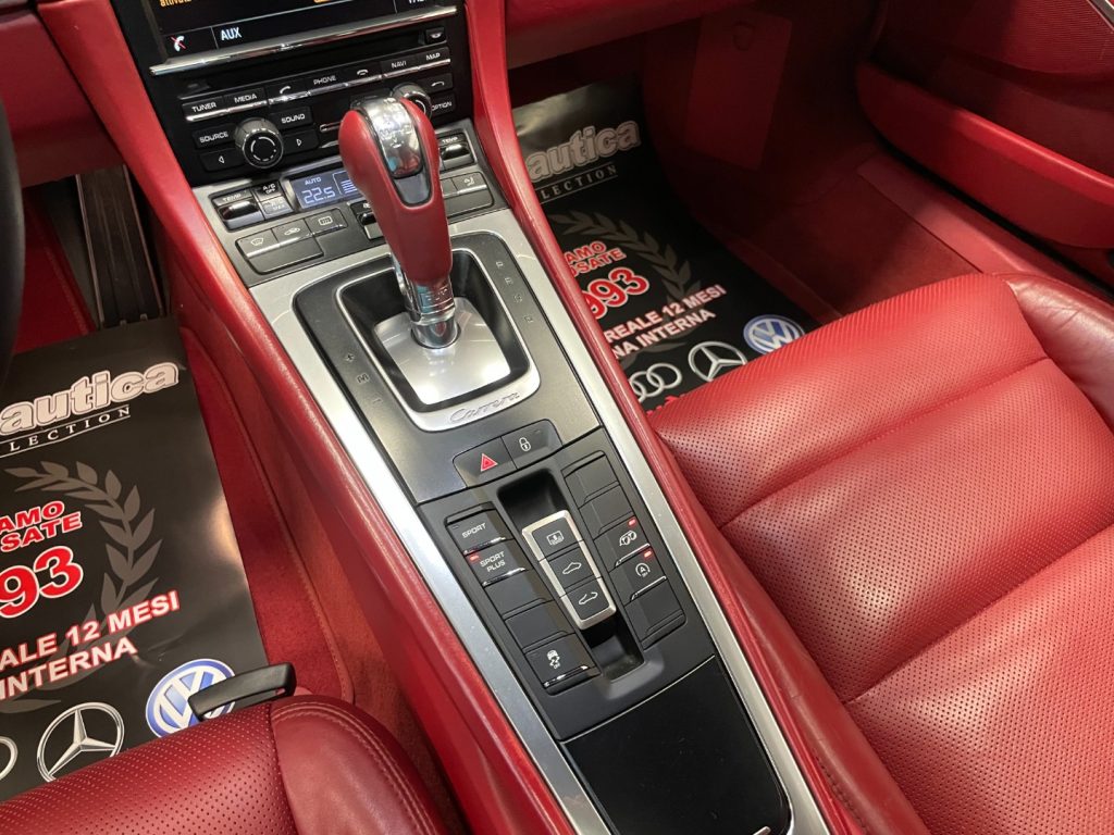 PORSCHE 911 911 S COUPE 3.4 CARRERA AUTO - 28