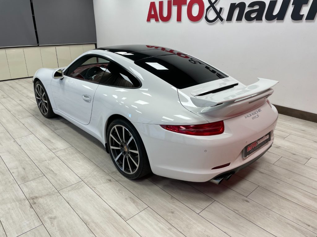PORSCHE 911 911 S COUPE 3.4 CARRERA AUTO - 37