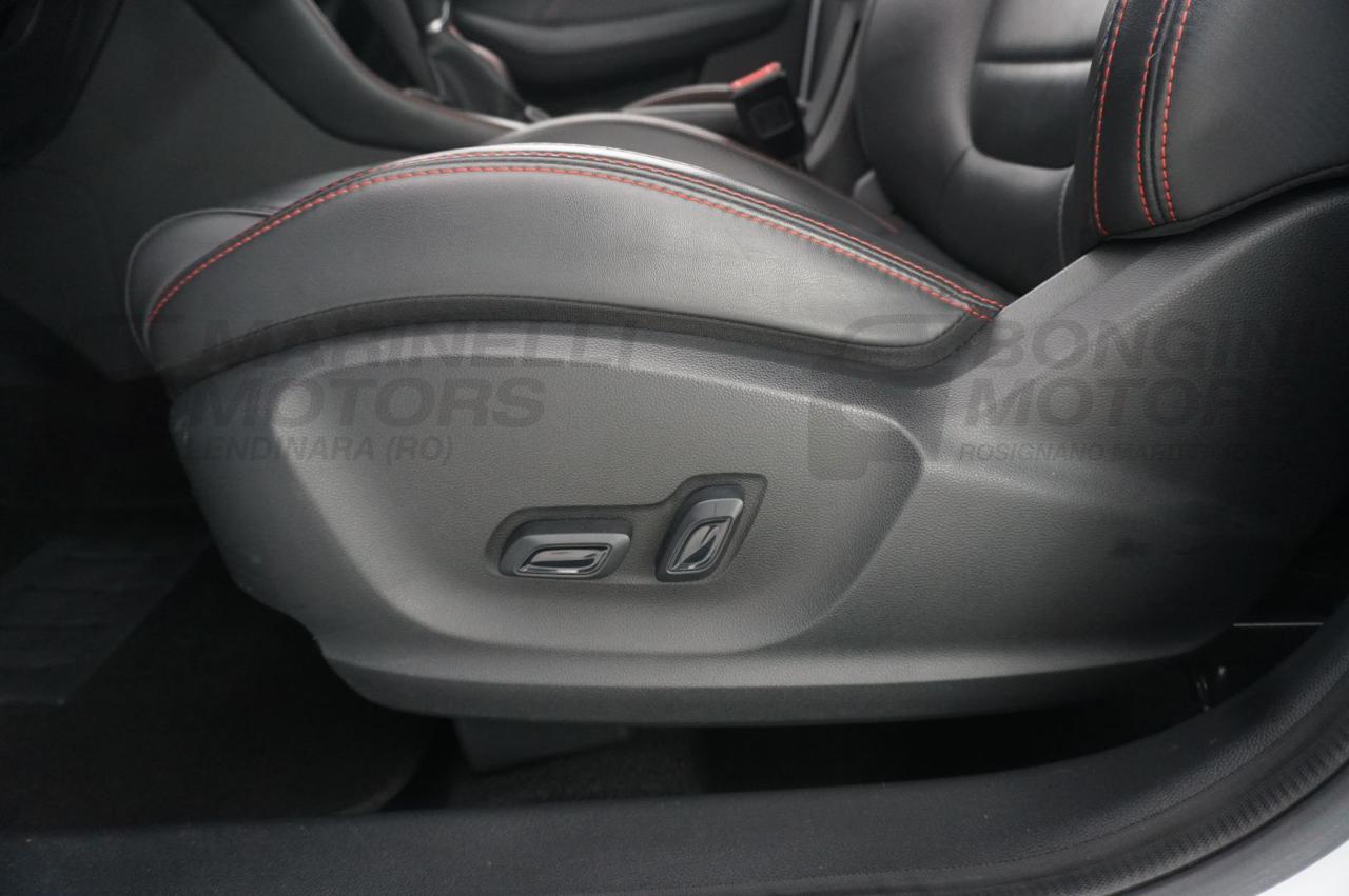 MG ZS 1.5 LUXURY - 22
