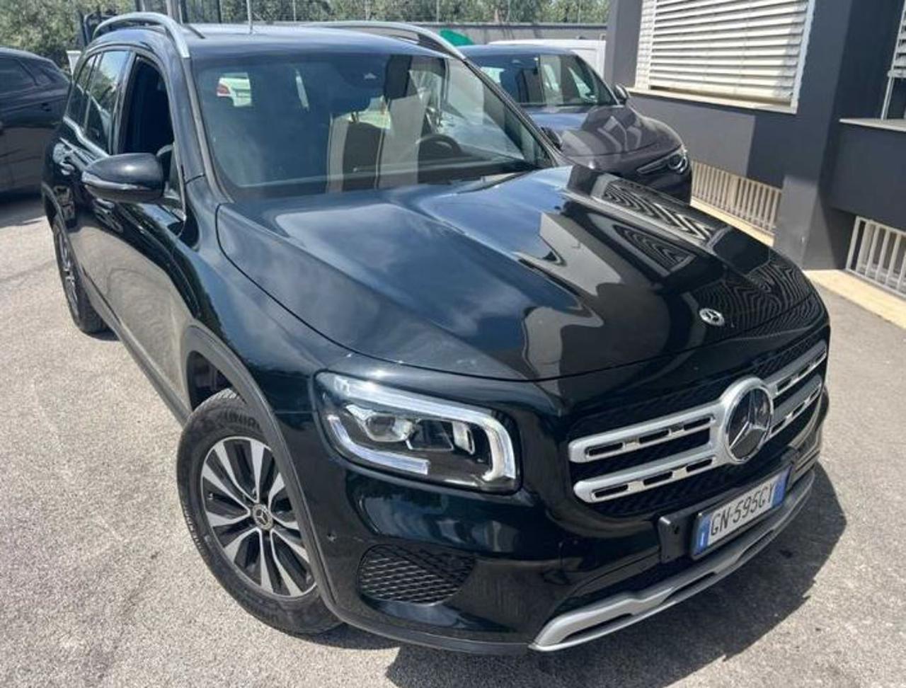 MERCEDES-BENZ GLB 220 d Automatic 4Matic Sport - 3