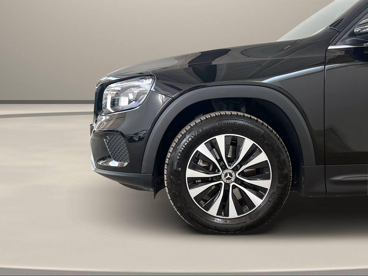 MERCEDES-BENZ GLB 220 d Automatic 4Matic Sport - 39