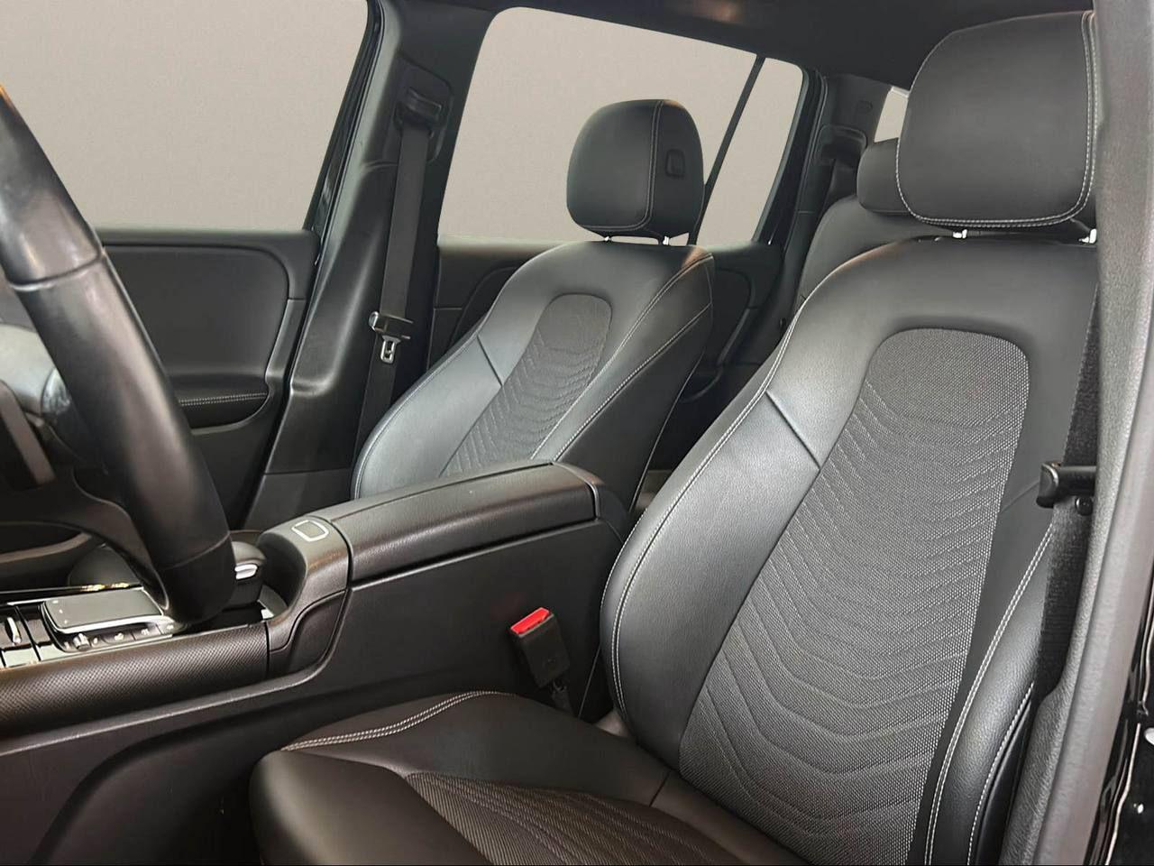 MERCEDES-BENZ GLB 220 d Automatic 4Matic Sport - 9