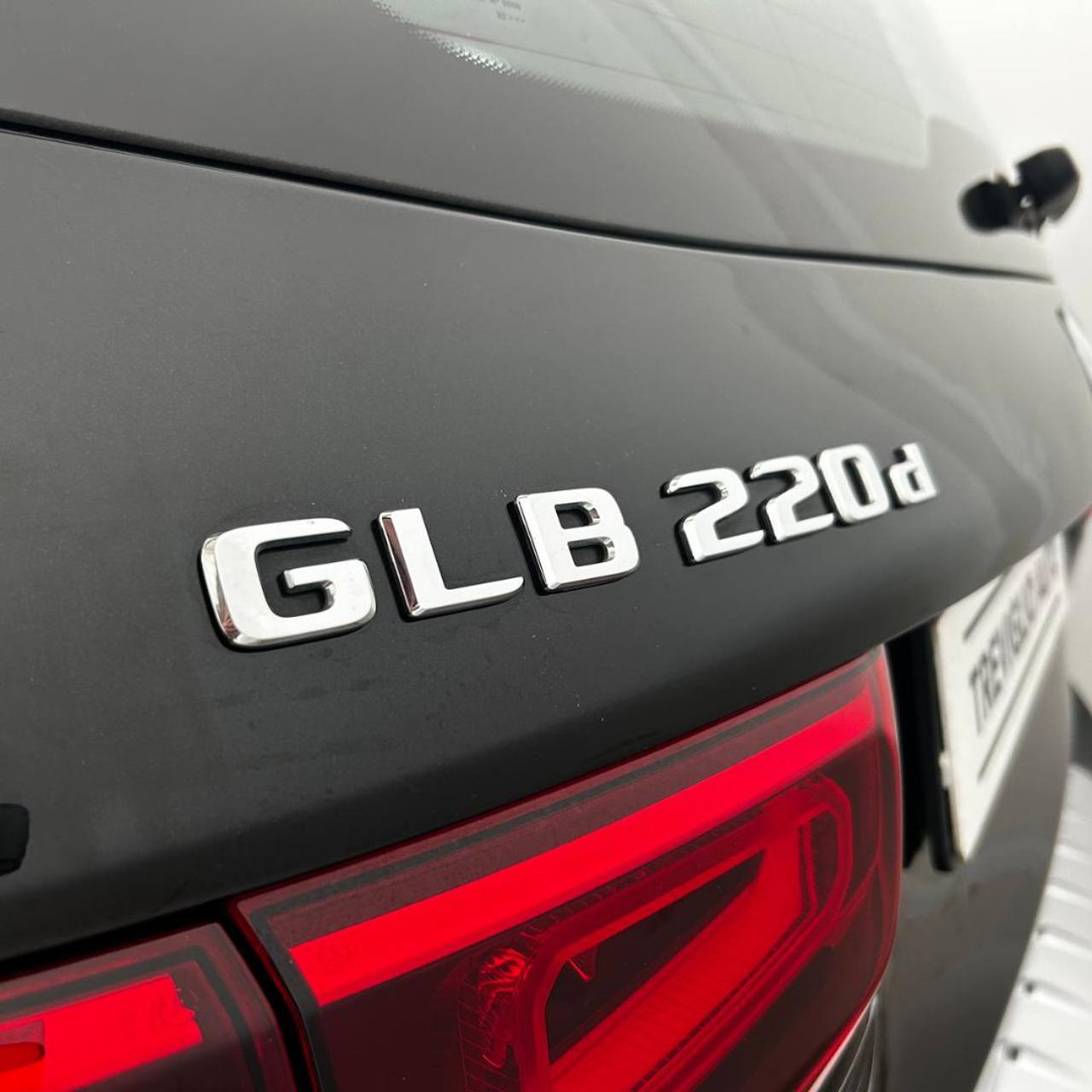 MERCEDES-BENZ GLB 220 d Automatic 4Matic Sport - 34