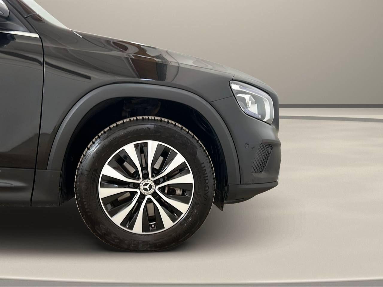 MERCEDES-BENZ GLB 220 d Automatic 4Matic Sport - 40