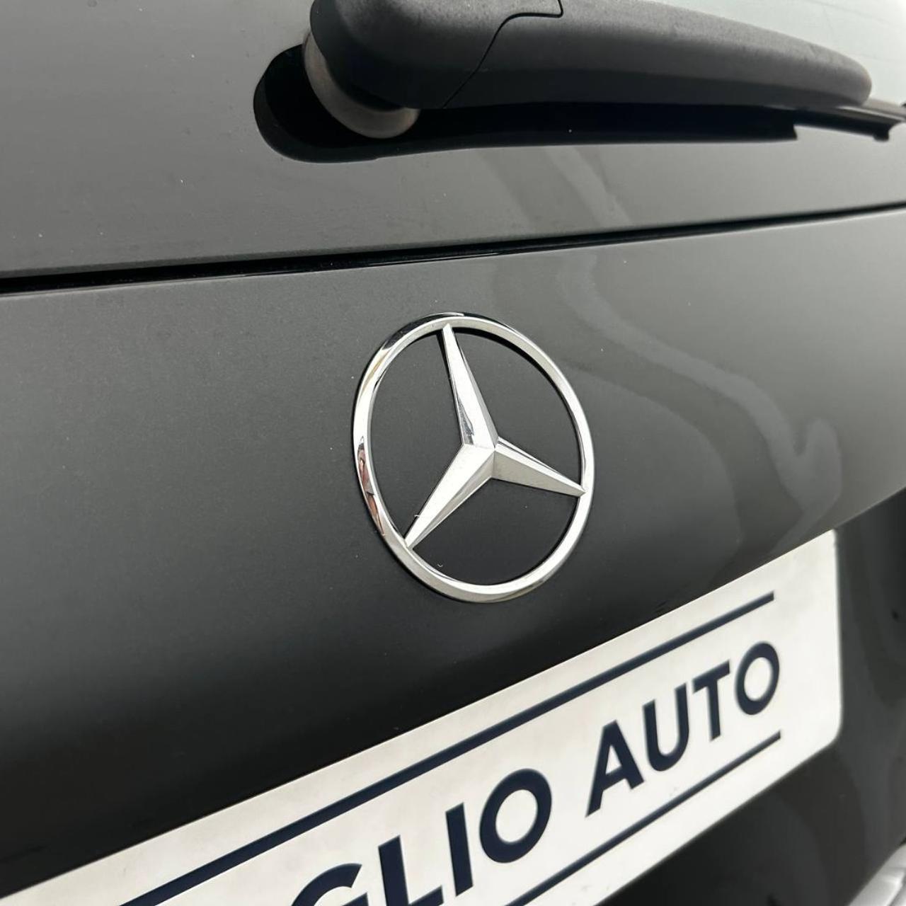 MERCEDES-BENZ GLB 220 d Automatic 4Matic Sport - 38