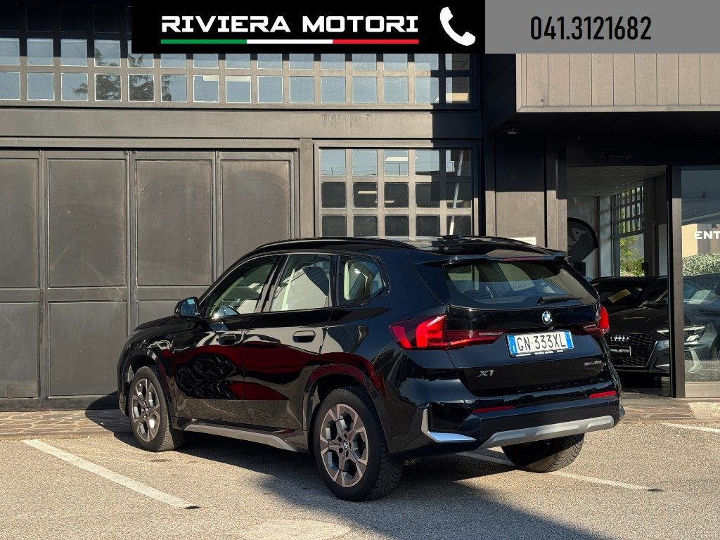 BMW X1 sDrive 18d xLine - 13