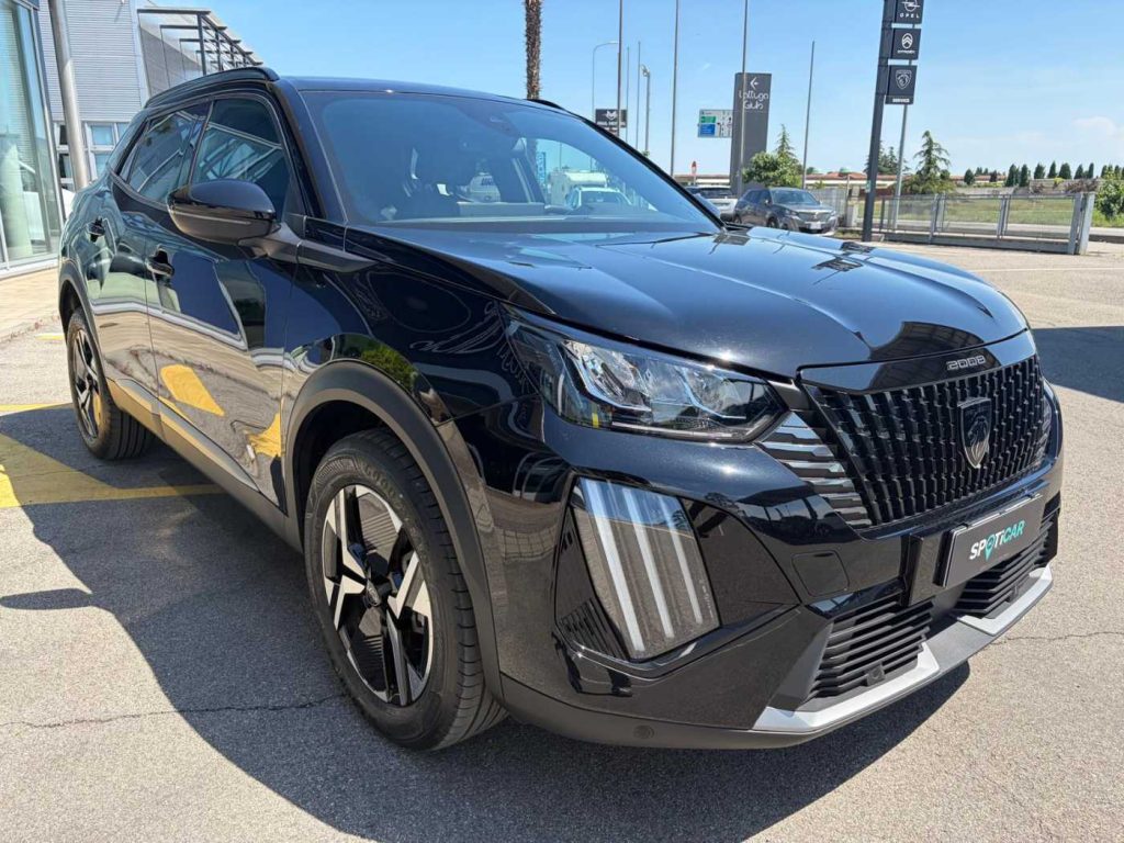PEUGEOT 2008 PureTech 100 S&S Allure - 4