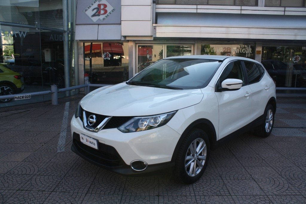 2B Auto ||| NISSAN Qashqai 1.5 dCi Business in vendita a Nova Milanese