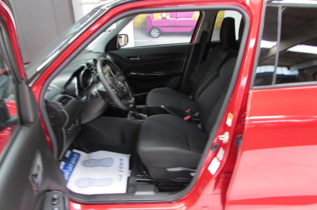 SUZUKI Swift 1.2 Hybrid Top - 6
