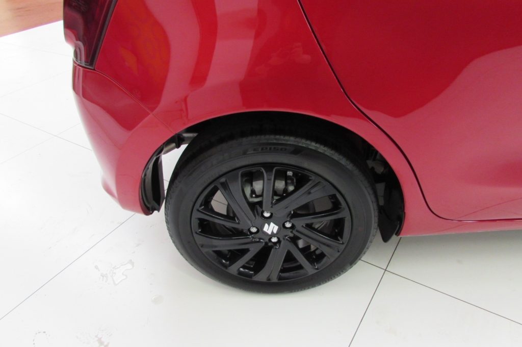 SUZUKI Swift 1.2 Hybrid Top - 18