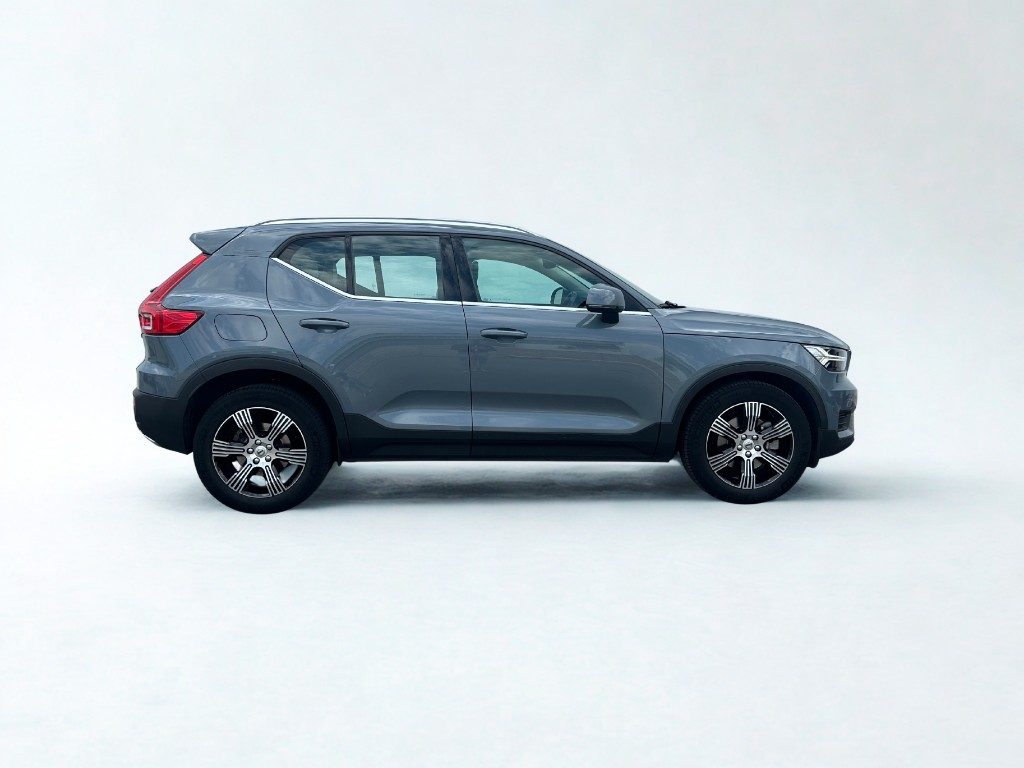 VOLVO XC40 D3 AWD Geartronic Inscription - Foto 3