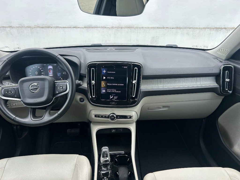 VOLVO XC40 D3 AWD Geartronic Inscription - Foto 5