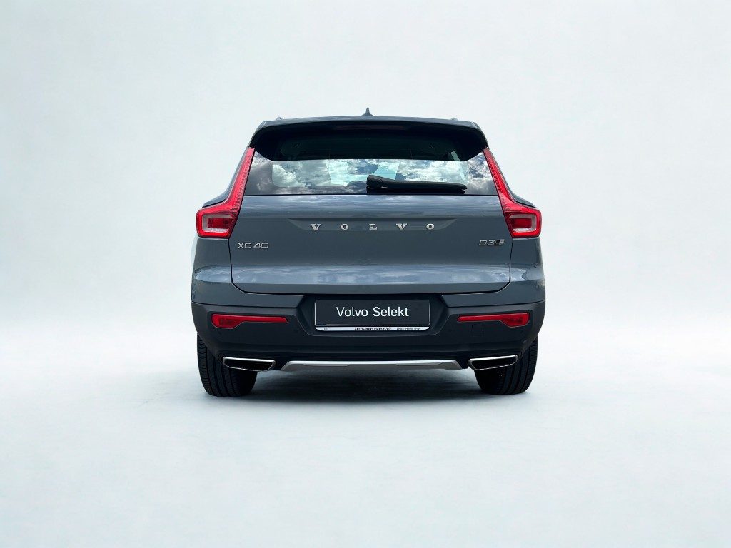 VOLVO XC40 D3 AWD Geartronic Inscription - Grid Foto 7