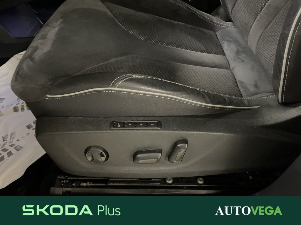 SKODA Enyaq iV 80 sportline - 14