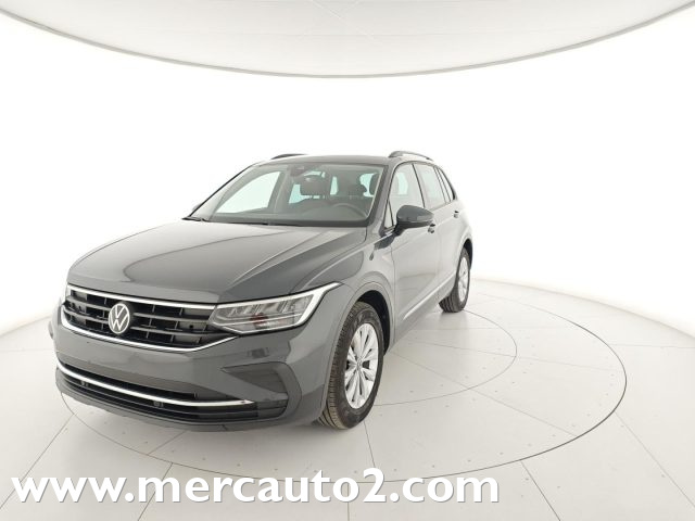 VOLKSWAGEN Tiguan Grigio scuro metallizzato