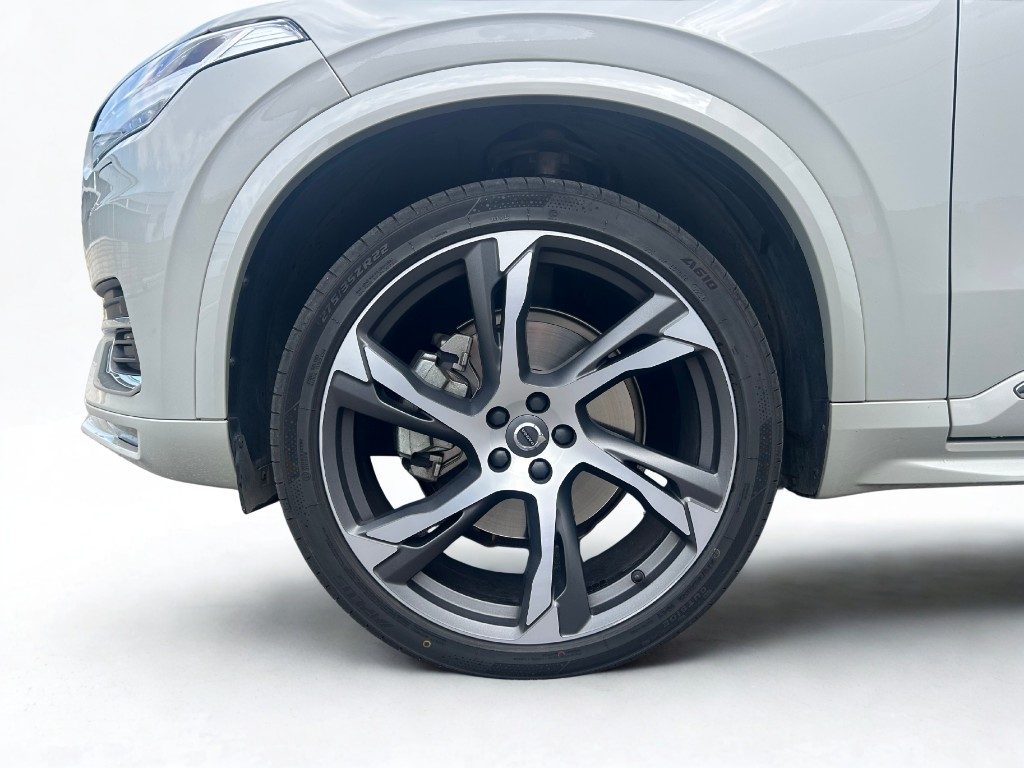 VOLVO XC90 B5 (d) AWD Automatico 7 posti Inscription - Grid Foto 9