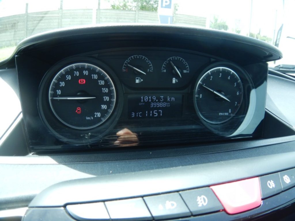 LANCIA Ypsilon 1.0 FireFly 5 porte S&S Hybrid Gold OK NEOPATENTAT - 6