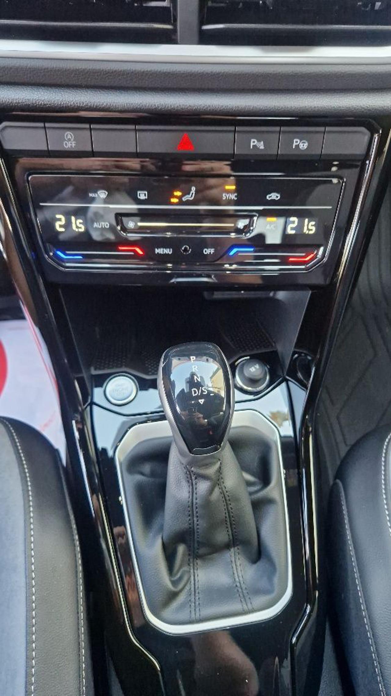 VOLKSWAGEN T-Roc 2.0 TDI SCR 150 CV DSG R-Line Plus - 12