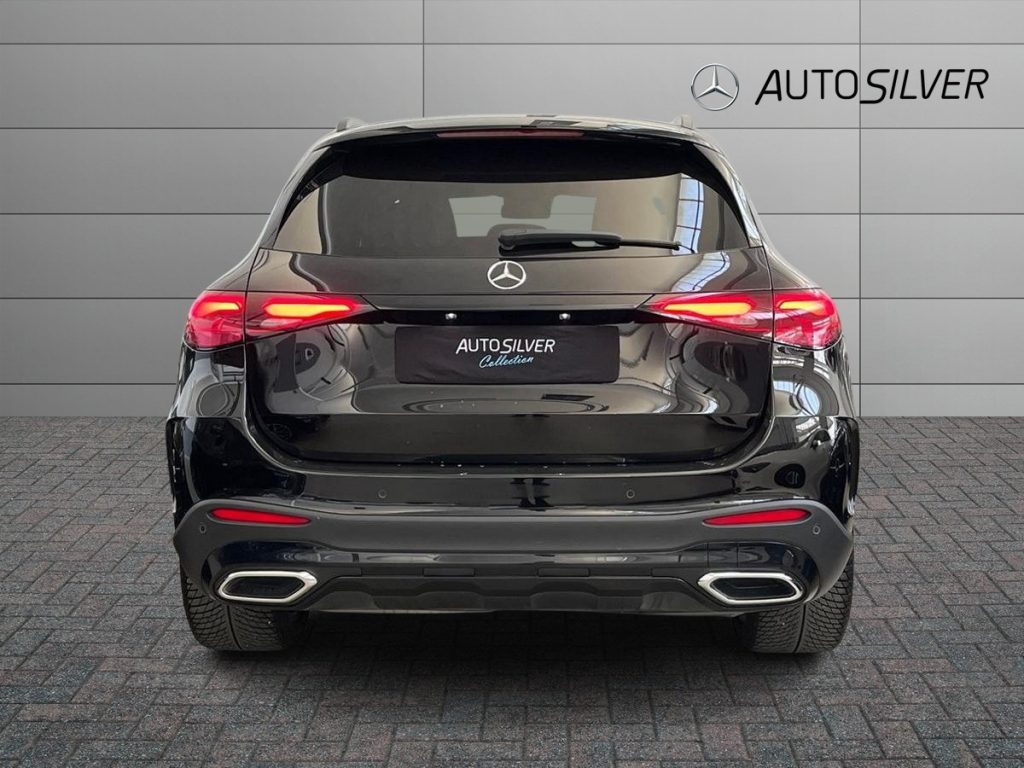 MERCEDES-BENZ GLC 220 d 4Matic Mild Hybrid AMG Line Premium - 4