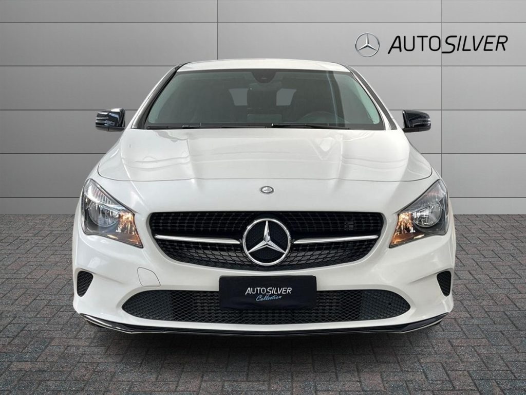 MERCEDES-BENZ CLA 200 d Automatic Shooting Brake Sport - 3