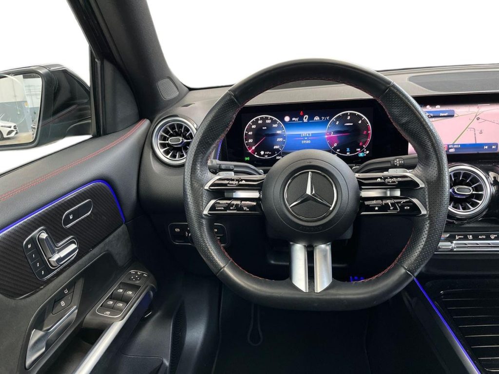 MERCEDES-BENZ GLB 220 d Automatic 4Matic AMG Line Premium Plus - 11