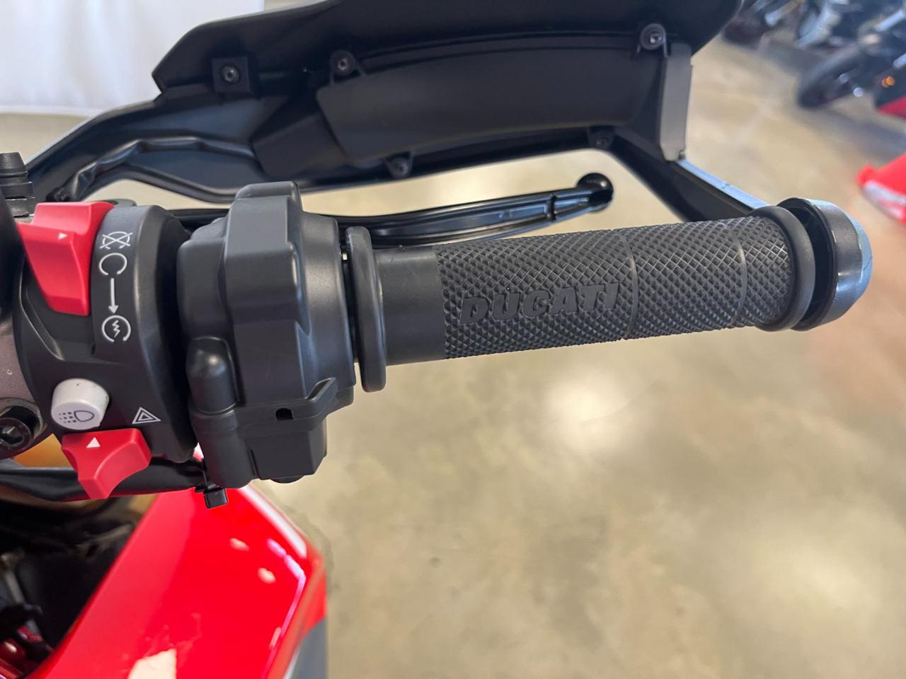 DUCATI Hypermotard 950 SP SPECIAL - 11