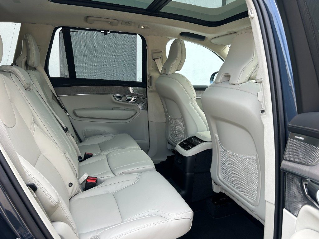 VOLVO XC90 T8 Plug-in hybrid AWD automatico 7 posti Ultra Bri - Foto 6