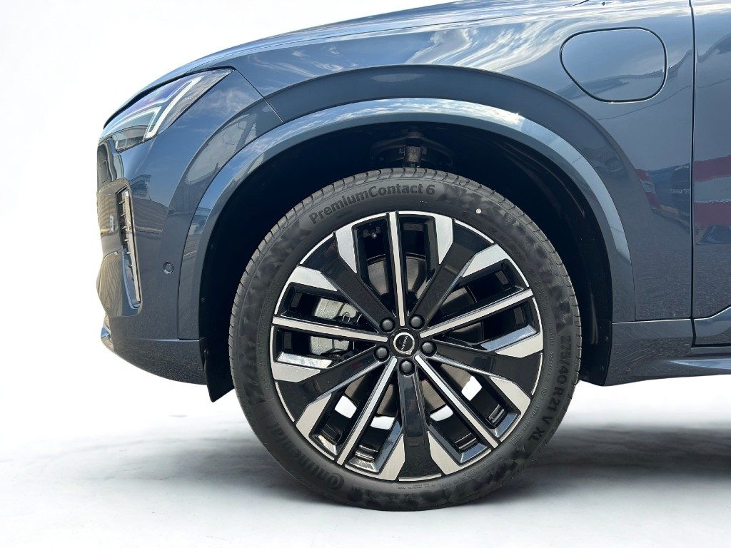 VOLVO XC90 T8 Plug-in hybrid AWD automatico 7 posti Ultra Bri - Grid Foto 8