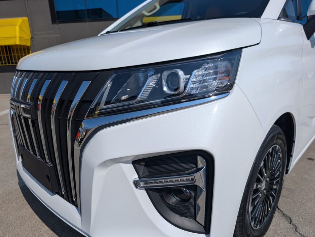 EMC Nove BENZINA  7 POSTI AUTOMATICO - 10