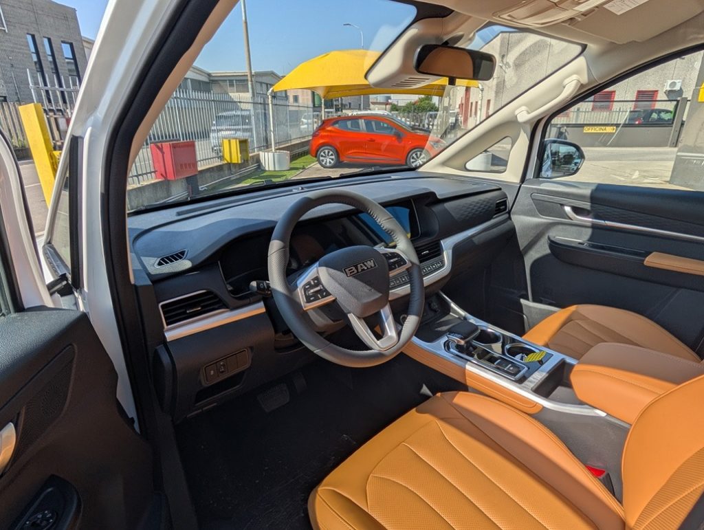 EMC Nove BENZINA  7 POSTI AUTOMATICO - 24